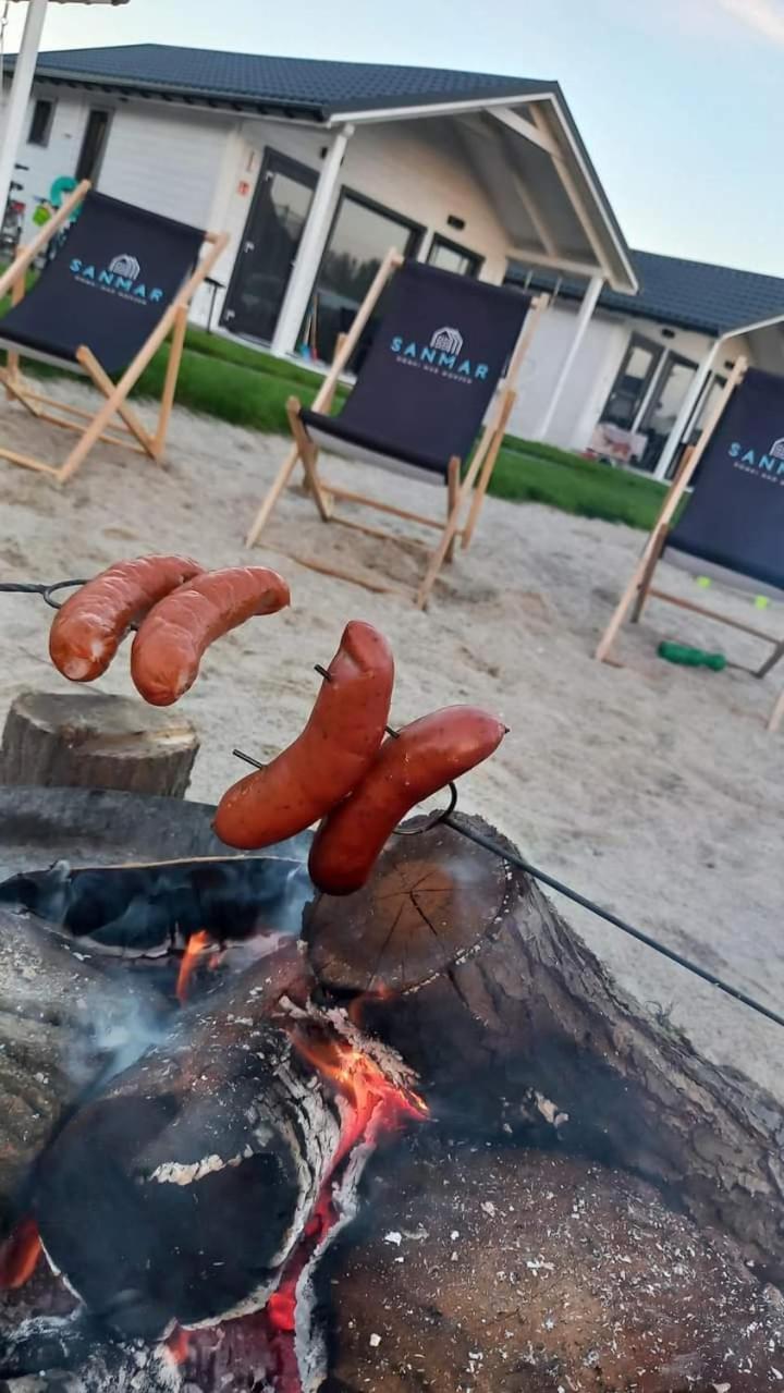 Sanmar-Caloroczne Domki Nad Morzem W Dziwnowku Dziwnówek Buitenkant foto